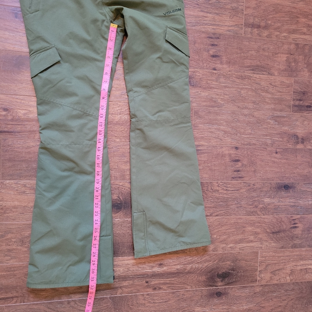 Volcom Snow Pants - Picture 5 of 9
